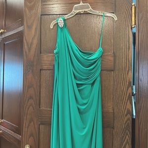 Ralph Lauren Green Evening Dress, size 14. Lovely rhinestone broach on shoulder.
